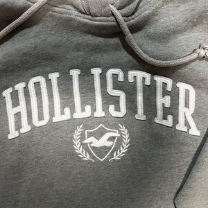 Hollister Charcoal Sweatshirt